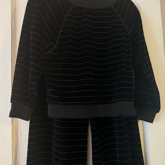 Black Velvet Gold Lamé striped sweatshirt and flared pants Suzie Kondi Set - Picture 1 of 2